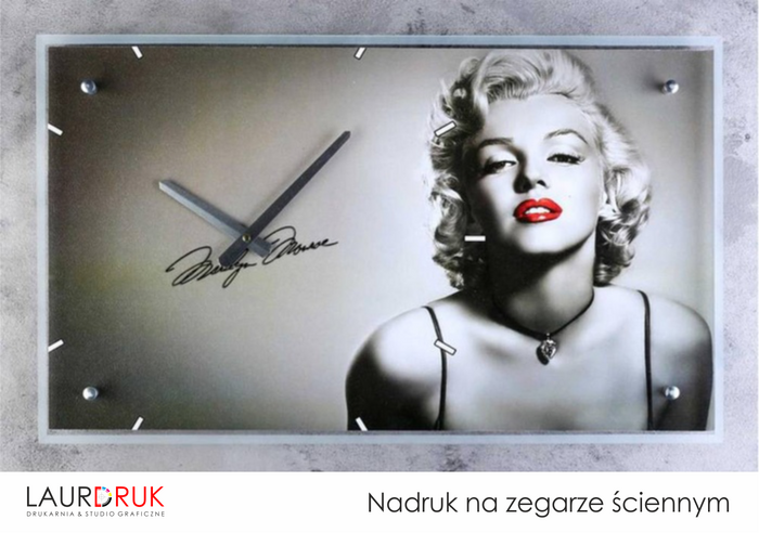 Nadruk na zegarze ściennym